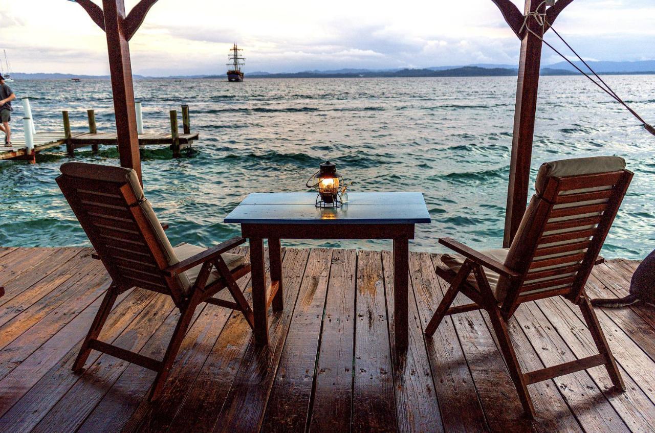 Casa Acuario Boutique Hotel Bocas del Toro Exterior photo